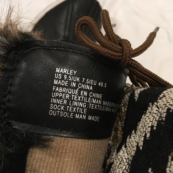 Justfab Womans Faux Fur Quilted Boots - Picture 2 of 5